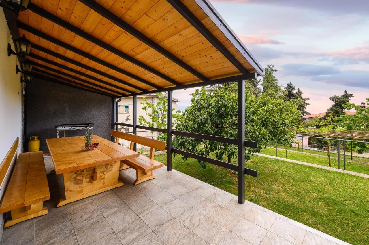 Apartments With A Parking Space Lovran, Opatija - 7869 Exterior foto